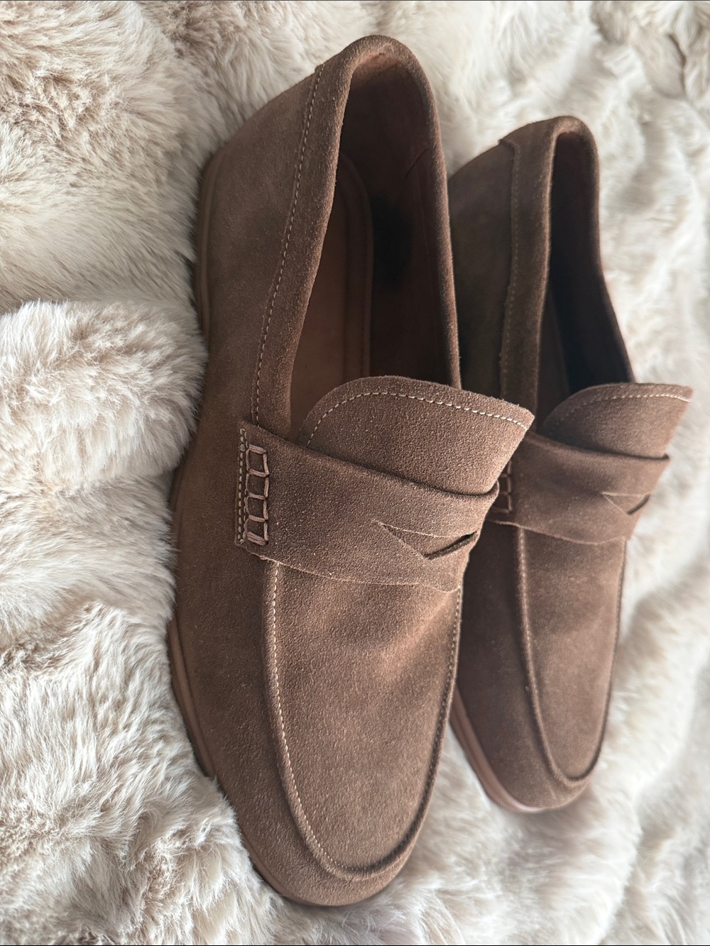 Collars & Co. Men’s Brown Suede Sigaro Penny Loafers - Picture 3 of 9